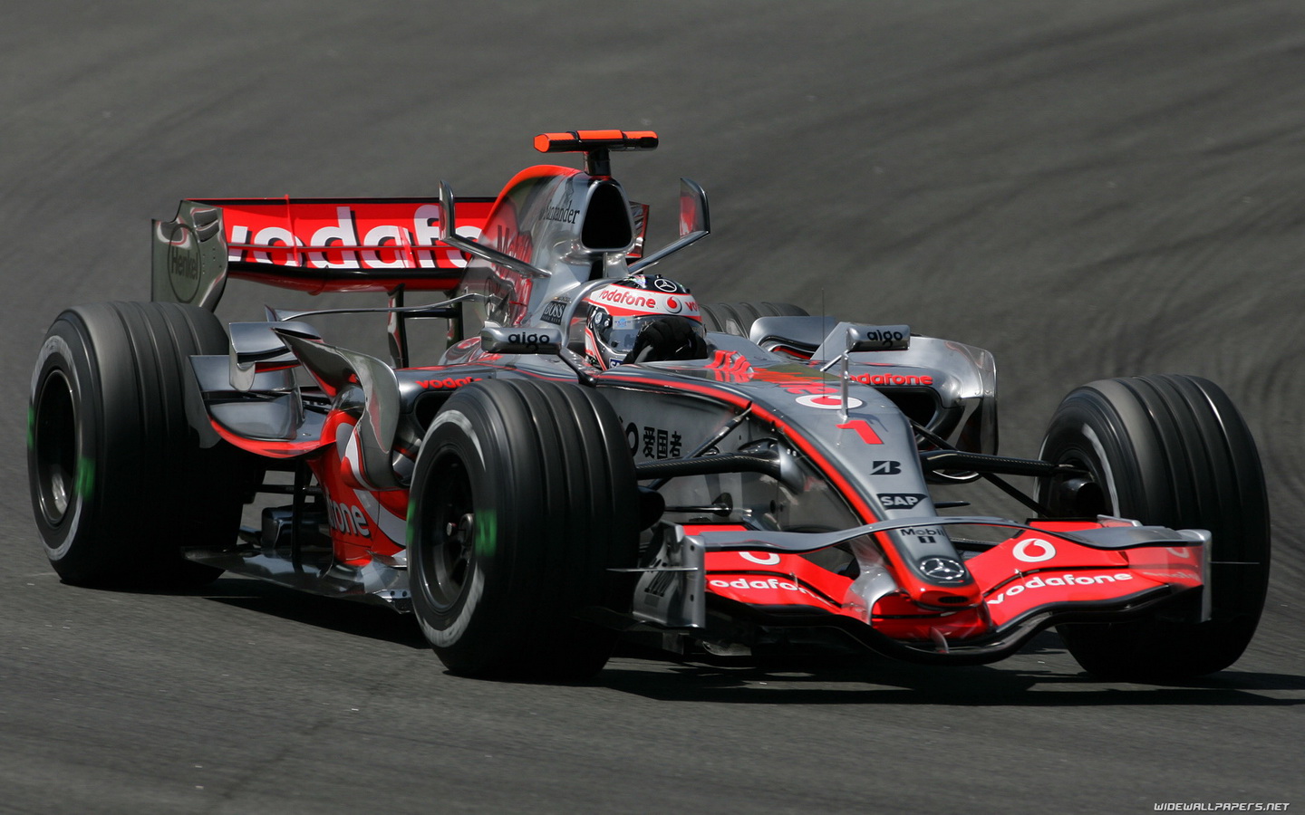 Download wallpaper: bolide on , Formula-1, photo ...