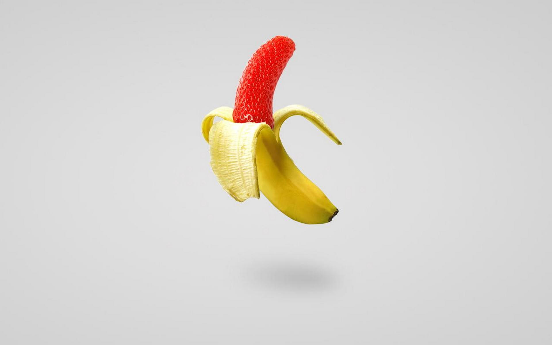 hulled Banana and Strawberries, download photo, wallpapers for desktop, banana wallpapers